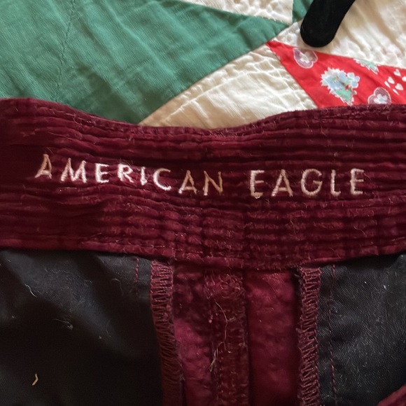 American Eagle High Rise A Line Maroon Corduroy Button Up Skirt WITH POCKETS! - Picture 3 of 5
